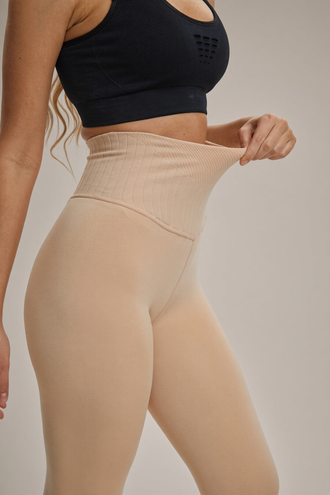 Nude V-Waist Thermal Tights
